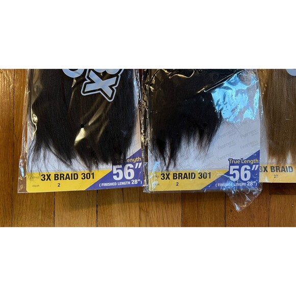 Freetress Synthetic Braid 3X Pre-Stretched Braid 301 28" Lot Of (3) - Picture 2 of 5
